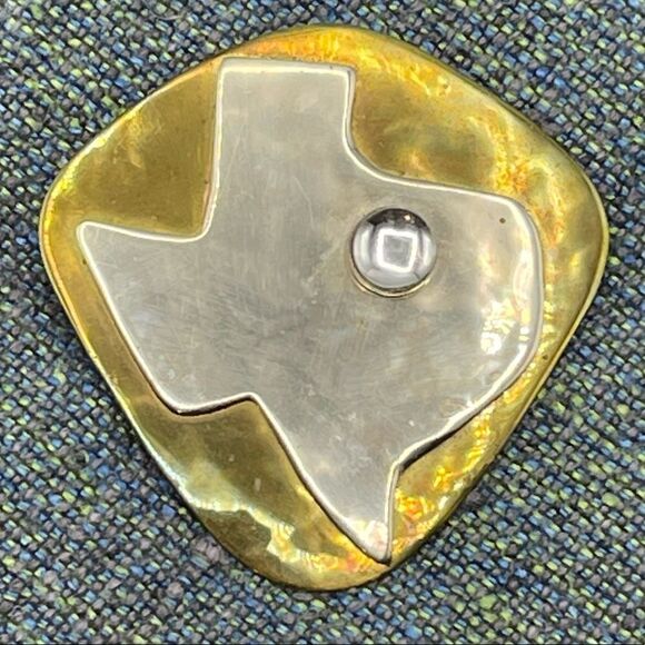 Jewelry - Handcrafted Silver Tone Texas Clear Glass Stud on Hammered Brass Brooch